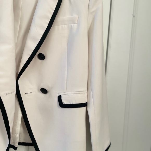 Veronica Beard Harriet Contrast Castaway Blazer - Picture 7 of 9